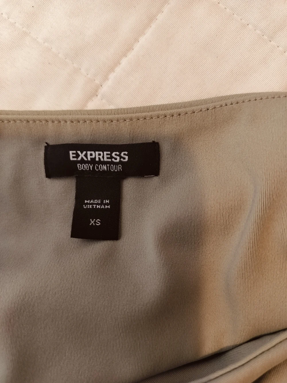 Express Olive Green Cropped Tank Top - Picture 4 of 4